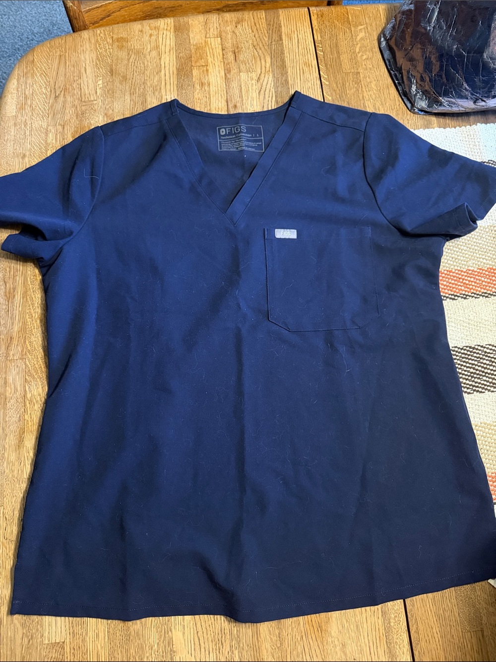 Figs women’s Catarina scrub top - navy blue